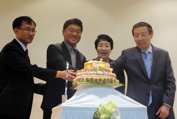동부요양8주년