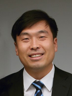 이길탁 목사